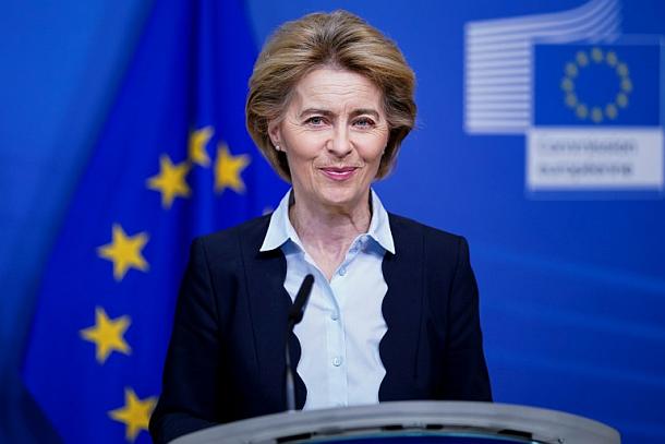 Von der Leyen kritisiert einseitige Reisebeschränkungen wegen Corona