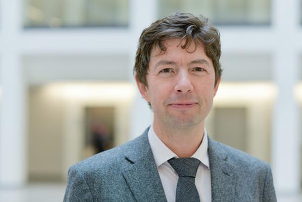 Virologe Drosten kritisiert Kollegen scharf