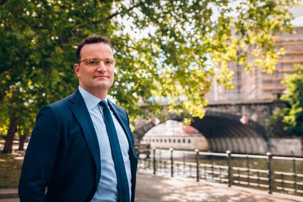 Spahn gegen Öffnung von Schulen und Kitas