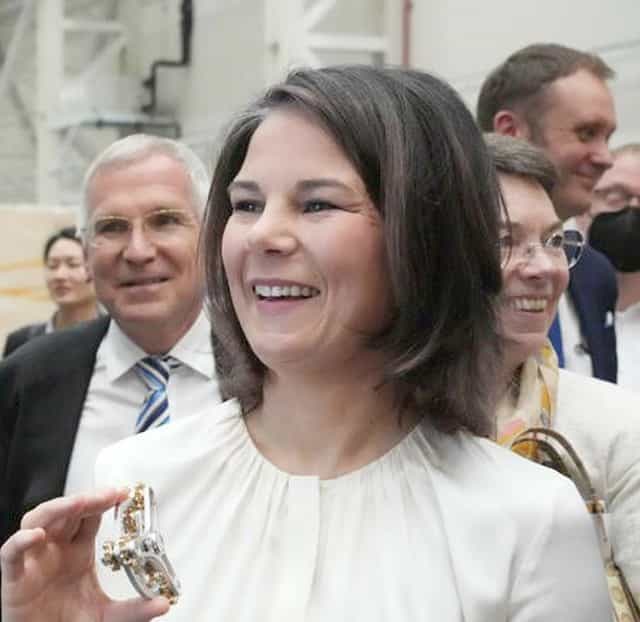 Außenministerin Baerbock ist in China eingetroffen