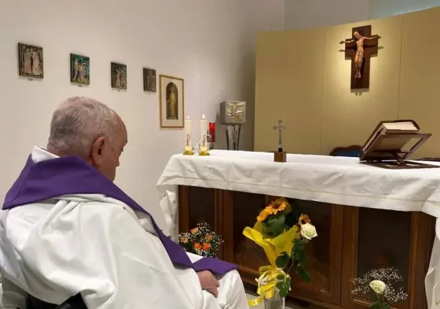 Vatikan zeigt erstes Papst-Foto – Nach mehr als vier Wochen
