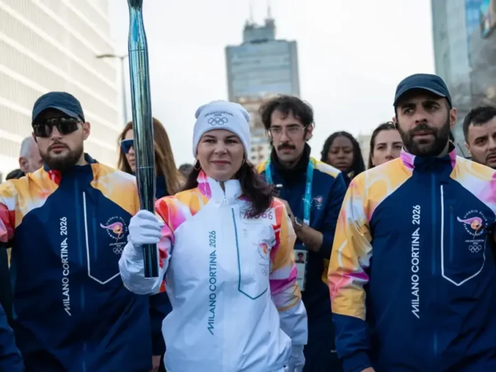 Baerbock beim Fackellauf: Olympia als UN-Signal