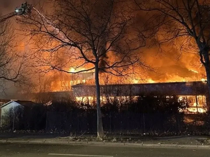Großbrand setzt Schule unter Druck