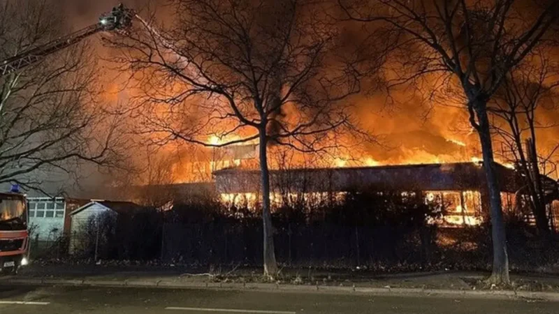 Großbrand setzt Schule unter Druck