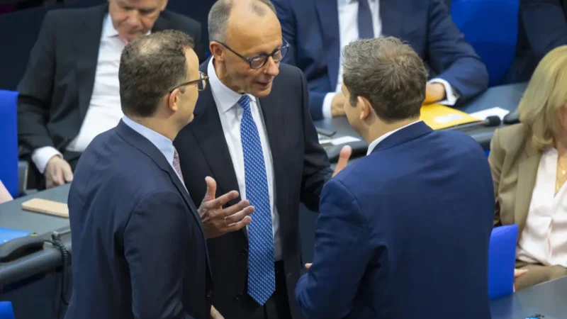 Union fürchtet Streit um Klingbeils Schuldenkurs