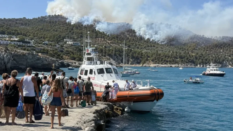 Waldbrand erreicht Italiens Adriaküste