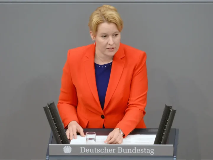 Giffey lehnt rot-grün-rote Verhandlungen ab